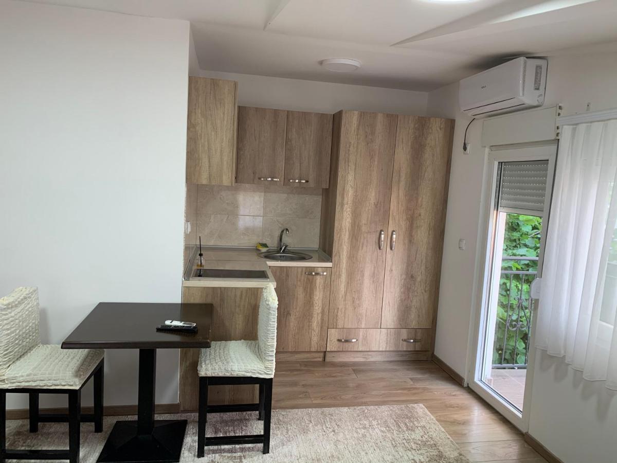 Centar Bruno Apartment Novi Pazar Exterior foto